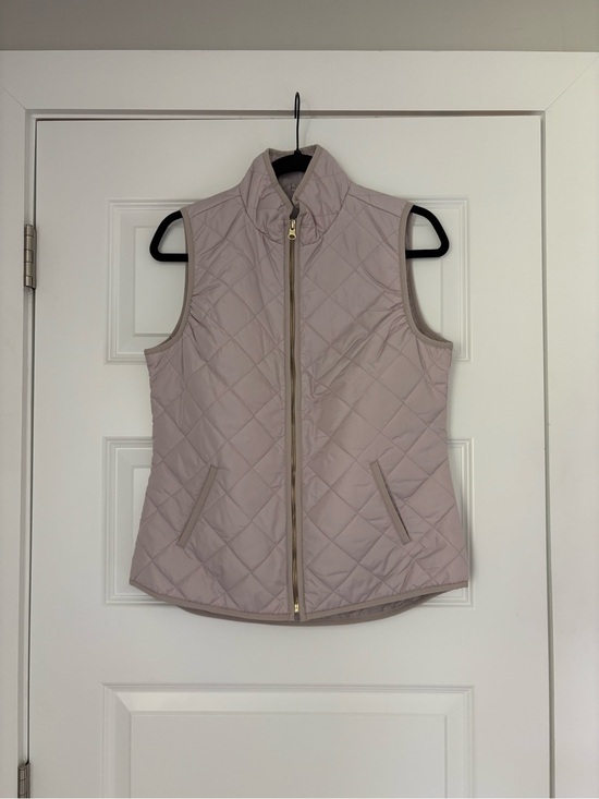 Old Navy Jackets & Blazers - Quilted Light Puffer Vest